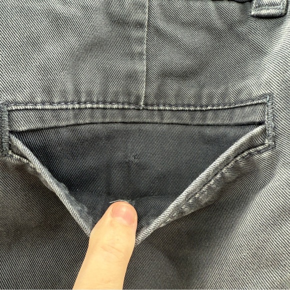 J. Crew Chino Broken-In‎ 100% Cotton Gray Mid Rise Shorts Sz 4 - Picture 7 of 11